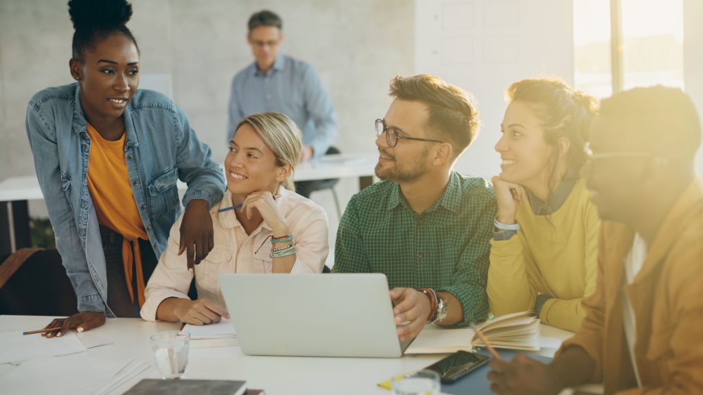 How to Create a Winning Product Design Team 2 Specialists in Software Product Design Team